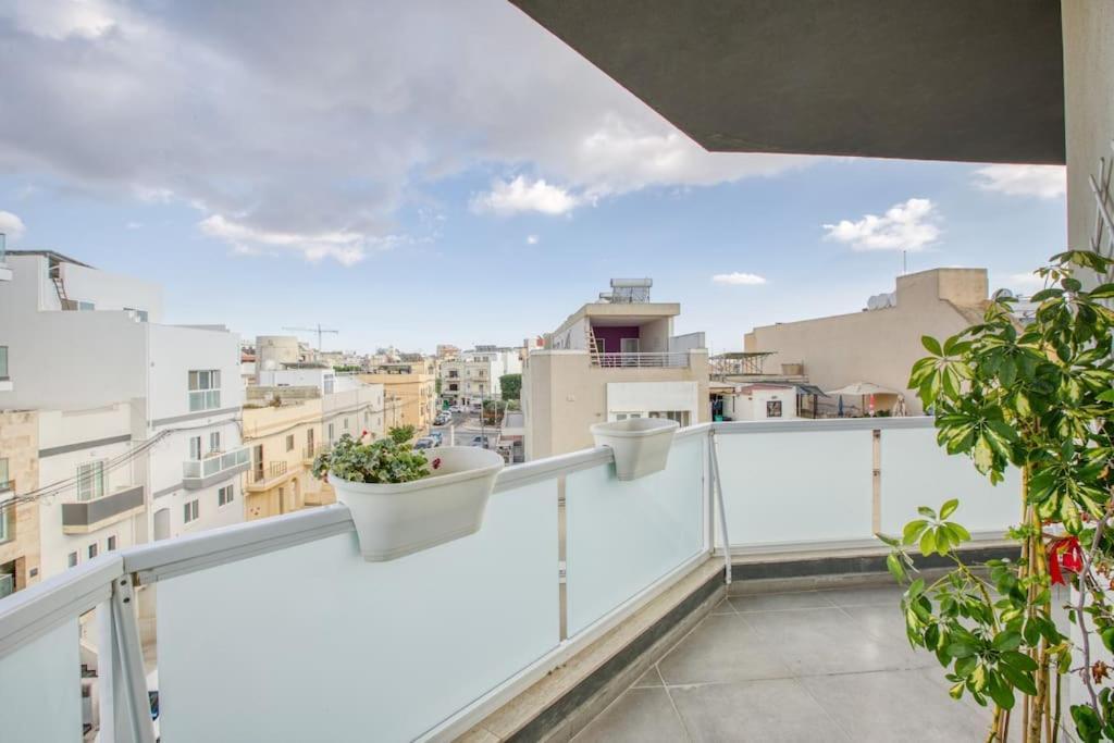 Ngh12 - Lovely And Spacious 2 Bedroom Apartment Naxxar 외부 사진